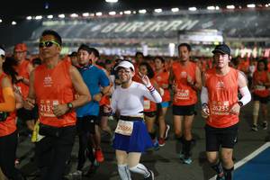BIB: 22007, 26235, 213, 23386
                            <button type="button" onclick="openModal(10760427)" class="btn btn-primary btn-sm float-right btn-popup" data-toggle="modal" data-target=".modal-high-quality">
                        <i class="fas fa-shopping-cart"></i> Add to Cart
                    </button>
                                            <button type="button" onclick="isThisMe(10760427, true)" class="btn btn-success btn-sm float-right btn-popup btn-isme hidden" data-toggle="tooltip" data-placement="bottom" title="นี่คือรูปของคุณใช่ไหม คลิกที่นี่เพื่อเอาเข้าอัลบั้ม">
                        <i class="fas fa-plus"></i> Add to album
                    </button>
                    <button type="button" onclick="isThisMe(10760427, false)" class="btn btn-warning btn-sm float-right btn-popup btn-isnotme hidden">
                        <i class="fas fa-ban"></i> Remove from album
                    </button>